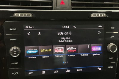 2019 Volkswagen Golf R DCC & Navigation 4Motion