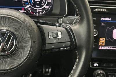 2019 Volkswagen Golf R DCC & Navigation 4Motion
