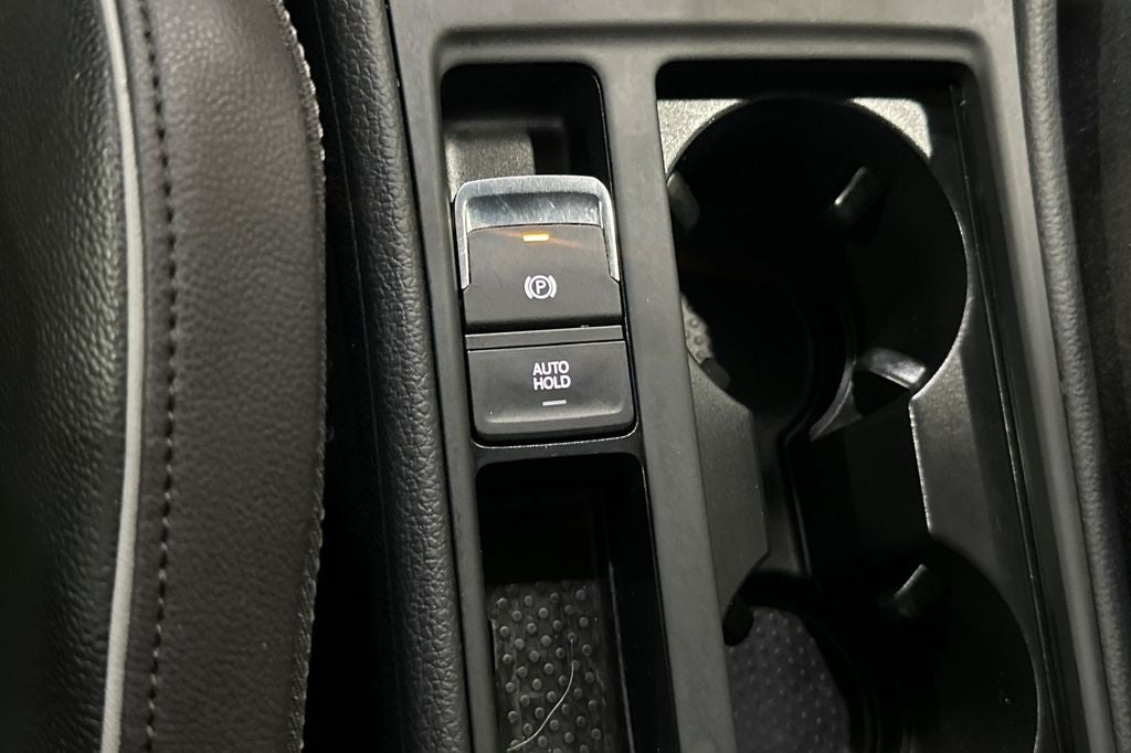 2019 Volkswagen Golf R DCC & Navigation 4Motion