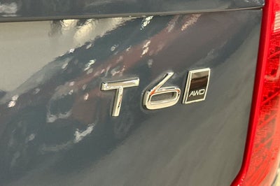 2019 Volvo XC90 T6 Momentum