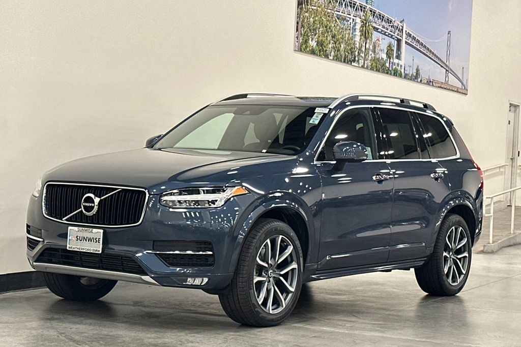 2019 Volvo XC90 T6 Momentum