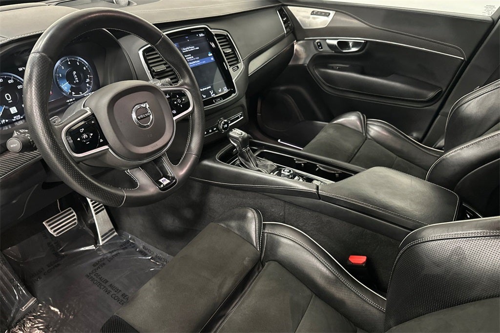 2019 Volvo XC90 T6 R-Design
