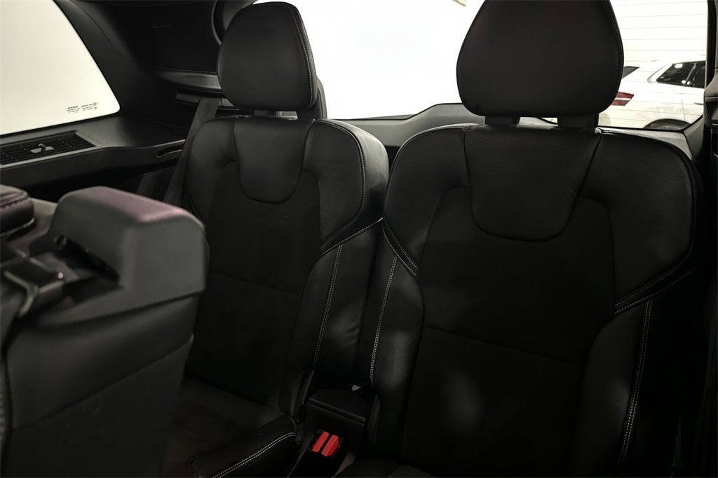 2019 Volvo XC90 T6 R-Design