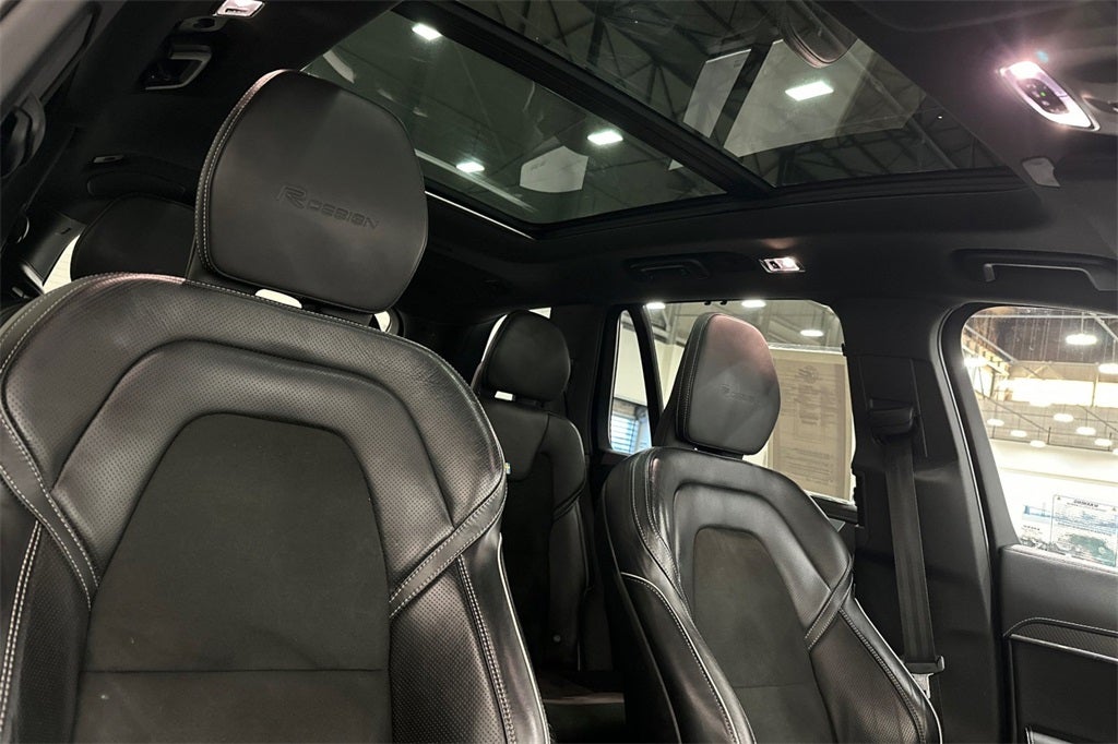 2019 Volvo XC90 T6 R-Design