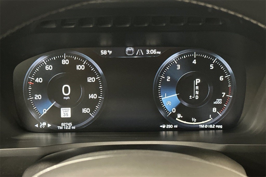 2019 Volvo XC90 T6 R-Design