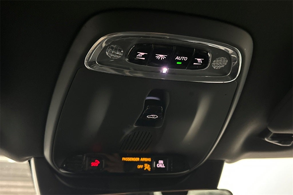 2019 Volvo XC90 T6 R-Design