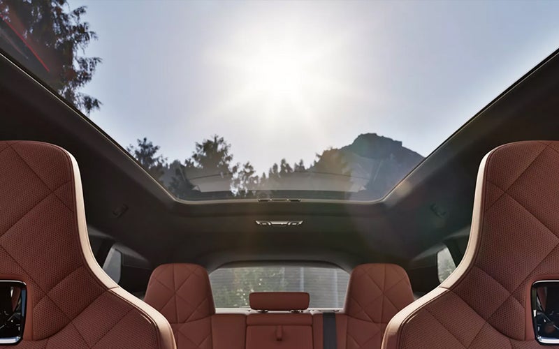 M Multi-function Seats and panoramic eclipsing roof. | Weatherford BMW of Berkeley in Berkeley CA